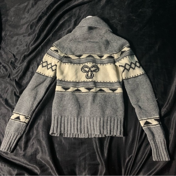 🛍️NWOT | TNA Aritzia “Sea to Sky” | 100% Lambswool Knit Zip-Up Sweater | Size S - Picture 2 of 4